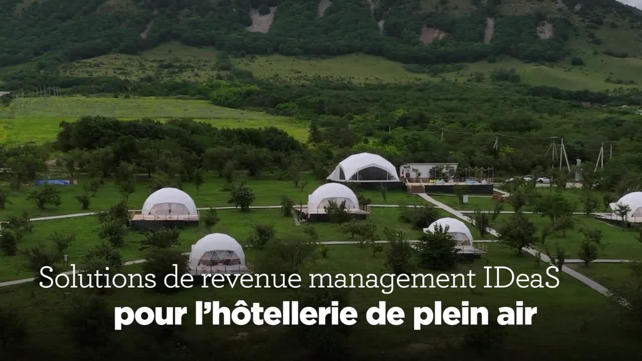 Outdoor Accommodations French